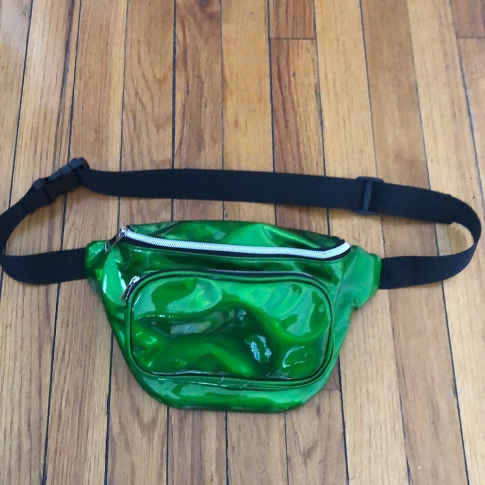 Fanny pack
